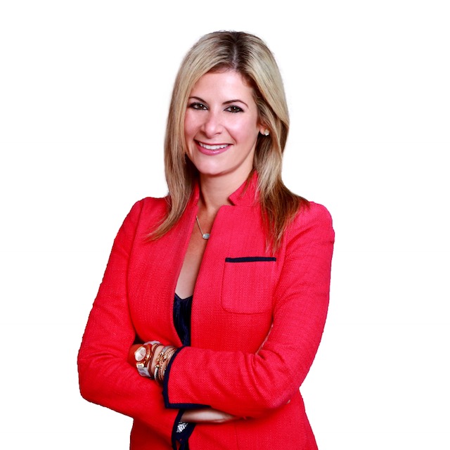 Dori Marlin with Marlin Media and Consulting Tampa Headshot - Public Relations Tampa Bay - Marketing and Communications Tampa Bay